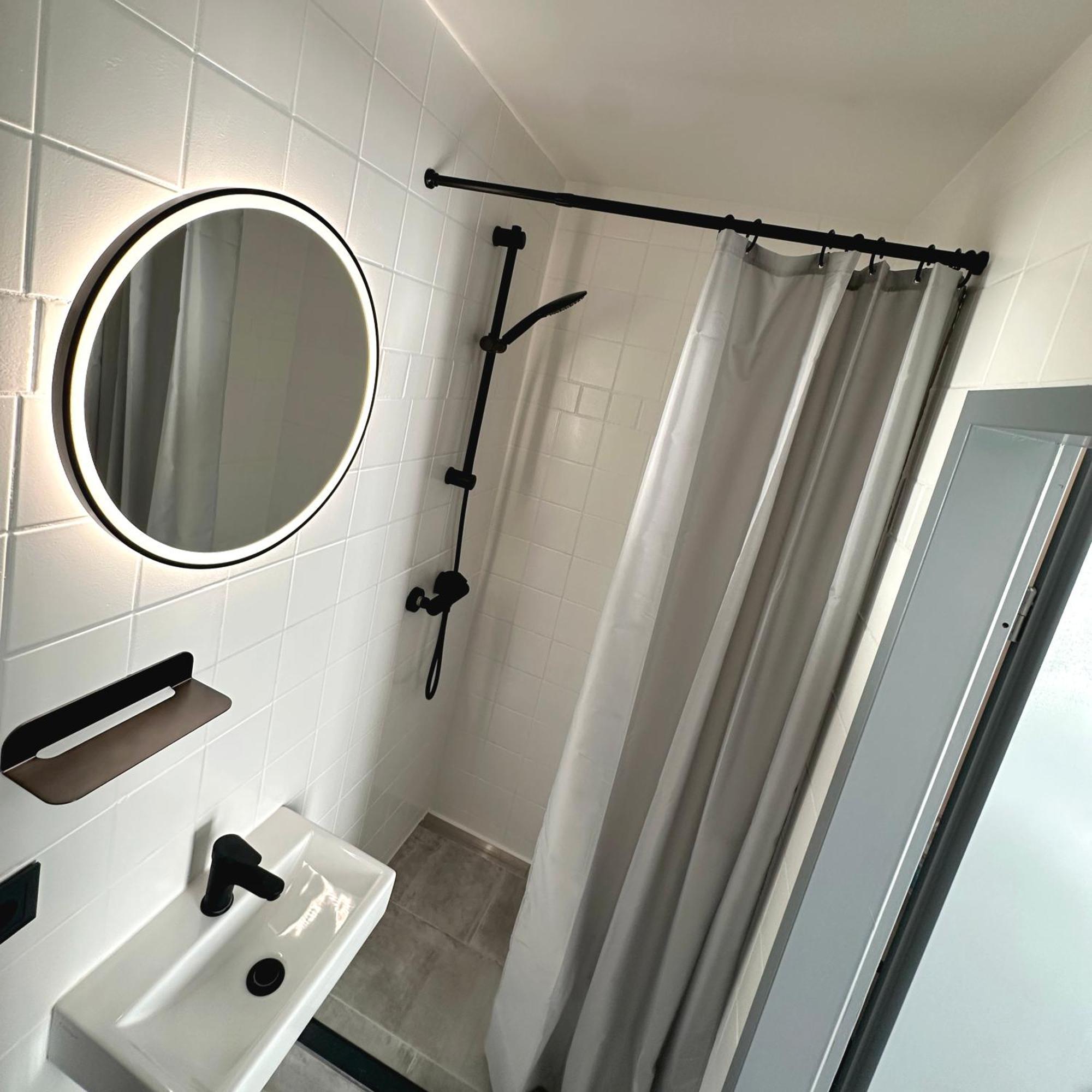 Benztown Hotel Gaestehaus สตุตการ์ต ภายนอก รูปภาพ